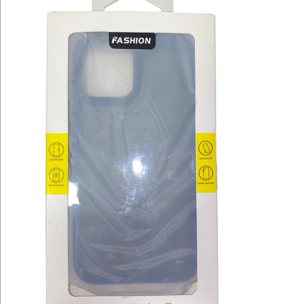 iPhone 12 case. - Picture 4 of 4